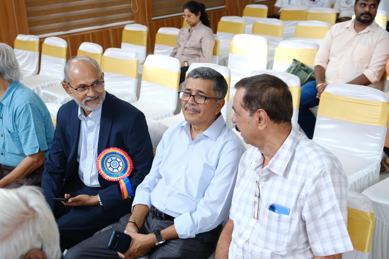 photo of ec
